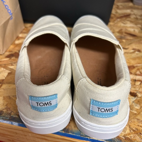 Toms Cream Slip-On Sneakers - Picture 2 of 3